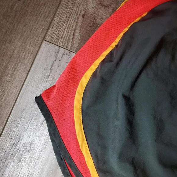 Nike Women's Tempo Running Shorts Size Medium - Picture 7 of 11